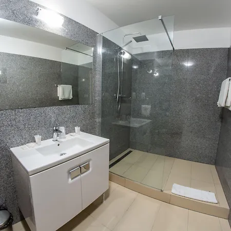 Hotel Alexandra Sport 3*