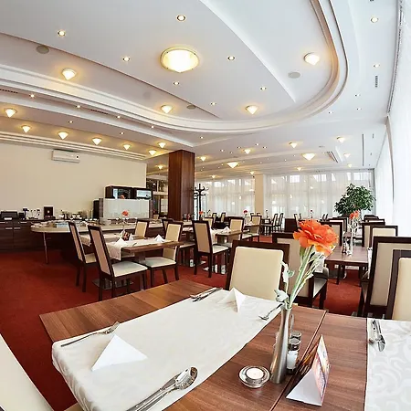 Alexandra Sport Hotel 3*