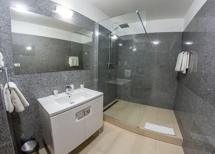 Hotel Alexandra Sport 3*